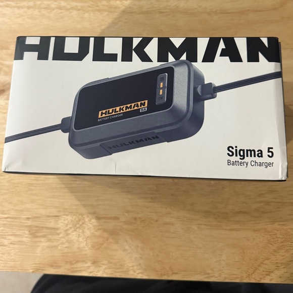 New Hulkman Sigma 5 Car Battery Charger - Picture 3 of 7